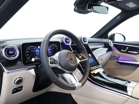 New 2026 Mercedes-Benz GLC 300 4MATIC image 15