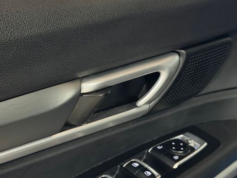 Used 2021 Kia Telluride LX FWD image 21
