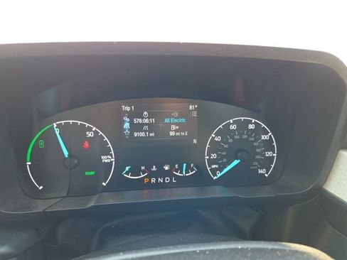 Used 2024 Ford Maverick XLT FWD image 11