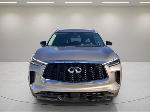 Used 2023 INFINITI QX60 Luxe w/ Performance Audio Package FWD image 8