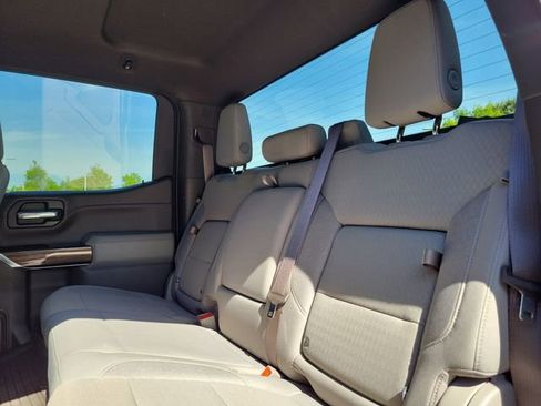 Used 2022 Chevrolet Silverado 1500 RST AWD/4WD image 12