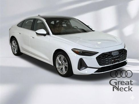 Used 2025 Audi A5 2.0T Premium w/ Convenience Package image 12