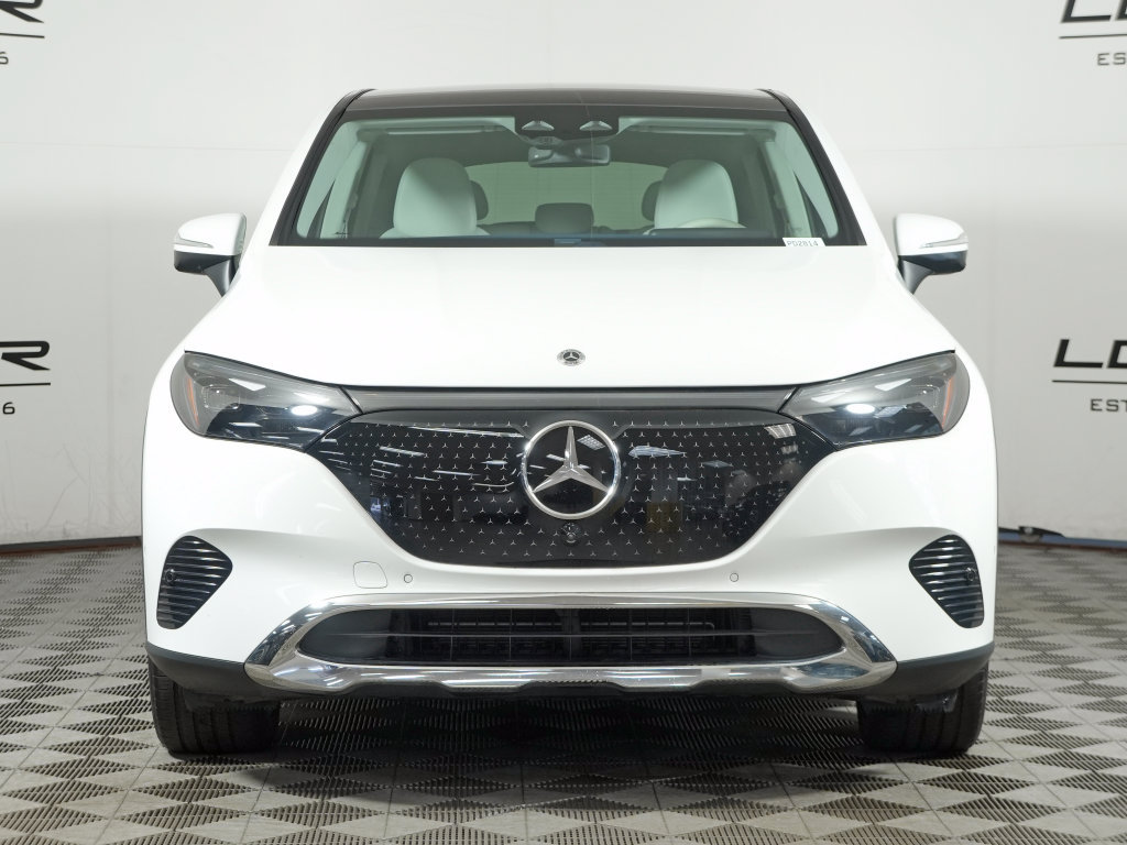 Certified 2025 Mercedes-Benz EQE 350+ 4MATIC SUV w/ Driver Assistance Package image 8
