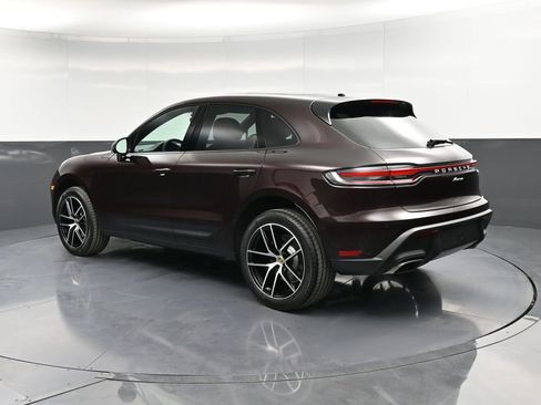 New 2026 Porsche Macan image 3