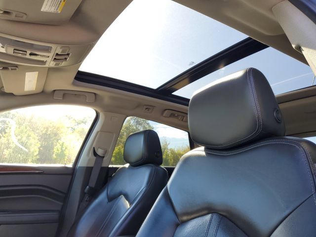 Used 2015 Cadillac SRX Premium AWD/4WD image 17