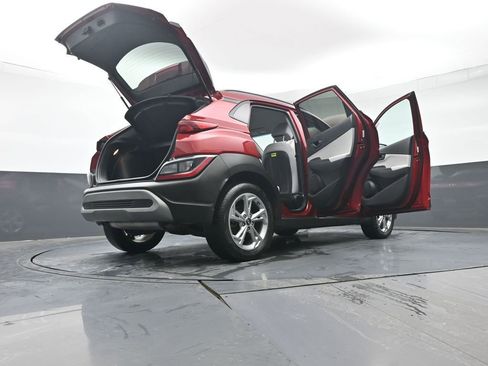 Used 2023 Hyundai Kona SEL w/ Winter Weather Package image 53