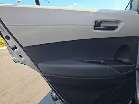 Certified 2026 Toyota Corolla Cross L image 16