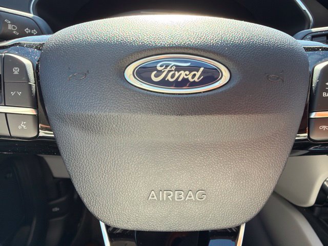 Used 2023 Ford Escape SE w/ PHEV Premium Package FWD image 12