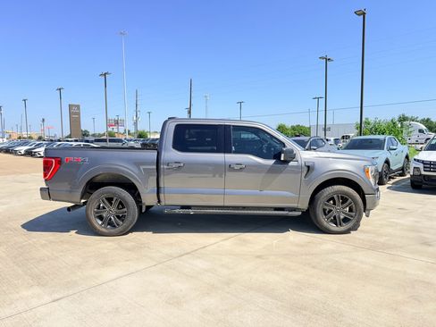 Used 2022 Ford F150 XLT w/ Equipment Group 302A High AWD/4WD image 6