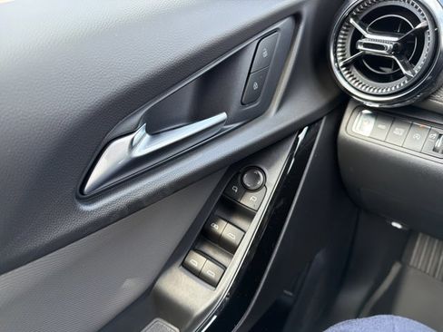 New 2026 Chevrolet Equinox LT image 15