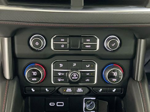 Used 2021 Chevrolet Tahoe RST image 19