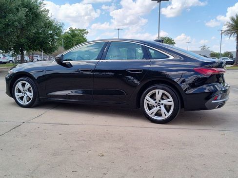 Used 2025 Audi A5 2.0T Premium Plus w/ Premium Plus image 5