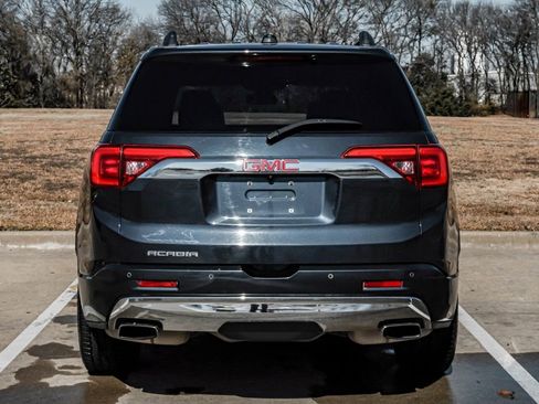 Used 2018 GMC Acadia Denali w/ Technology Package image 12