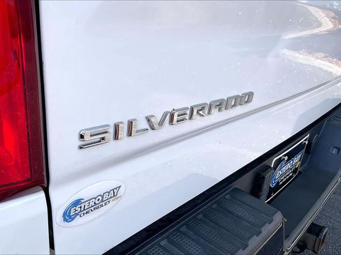 Used 2022 Chevrolet Silverado 1500 LT Trail Boss w/ LT Trail Boss Premium Package AWD/4WD image 9