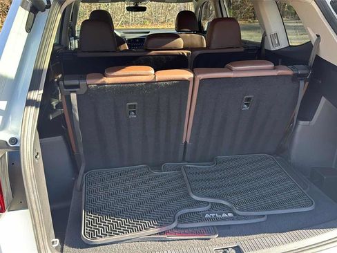 Used 2021 Volkswagen Atlas SE w/ Panoramic Sunroof Package image 31