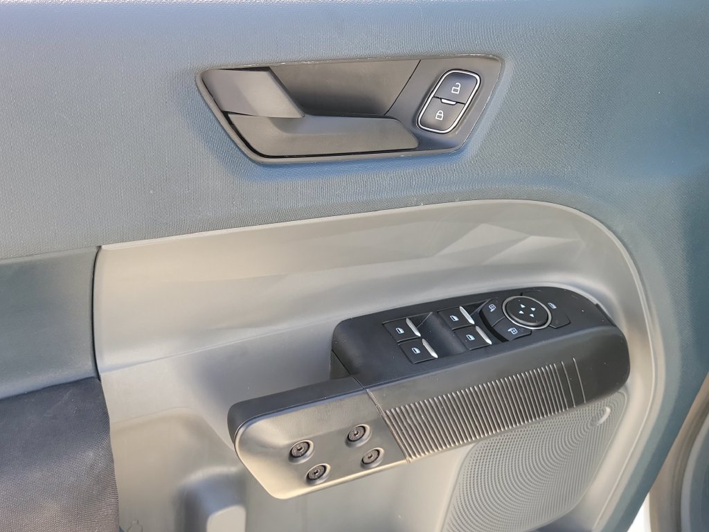 Used 2022 Ford Maverick XL FWD image 21