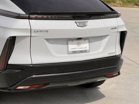 New 2026 Cadillac Lyriq Sport RWD image 6