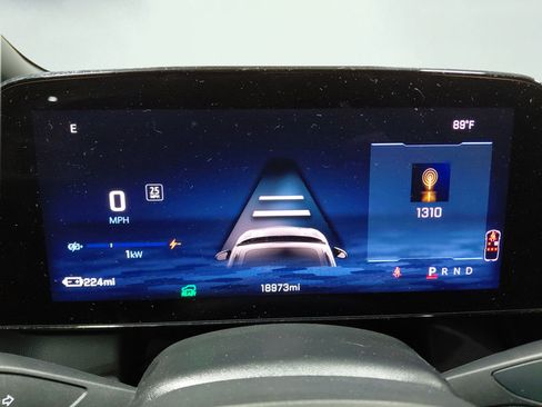 Used 2025 Chevrolet Equinox EV LT w/ Convenience Package FWD image 36