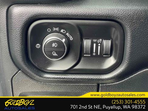 Used 2021 RAM 1500 Laramie AWD/4WD image 45