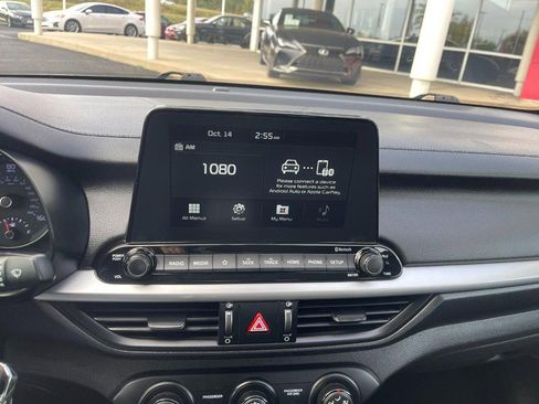 Used 2021 Kia Forte LXS FWD image 22