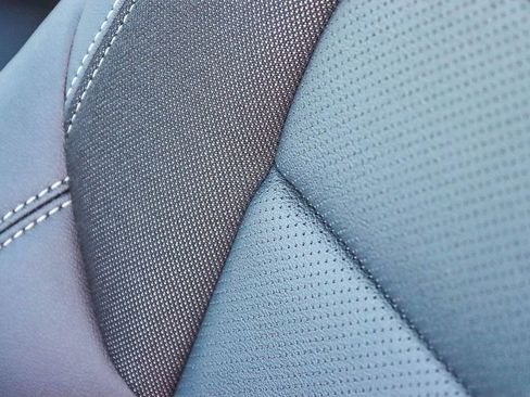 New 2026 Chevrolet Equinox EV LT image 23