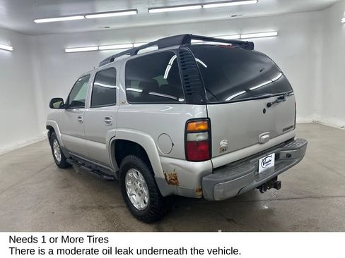 Used 2004 Chevrolet Tahoe Z71 w/ Z71 Preferred Equipment Group AWD/4WD image 9