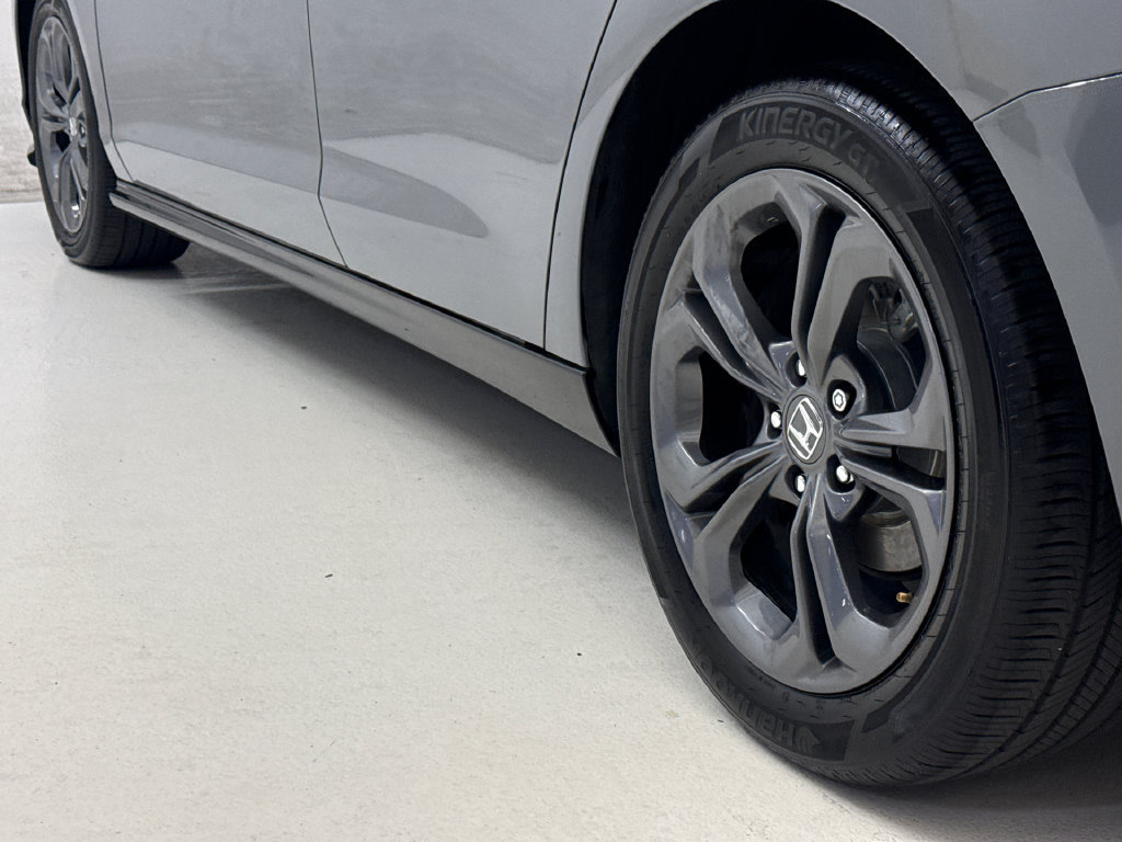 Used 2025 Honda Accord EX-L image 10
