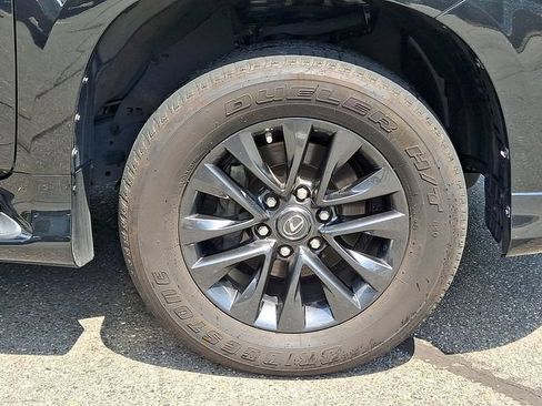 Certified 2023 Lexus GX 460 Premium w/ Premium Package AWD/4WD image 8