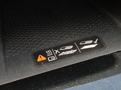 Certified 2024 Chevrolet Traverse RS w/ LPO, Floor Liner Package AWD/4WD image 10