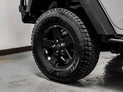 Used 2015 Jeep Wrangler Unlimited Sport w/ Quick Order Package 24S AWD/4WD image 72