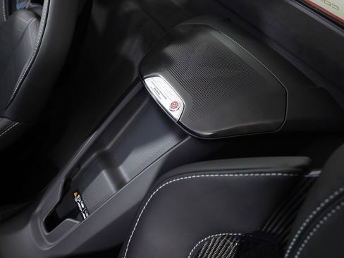 Used 2025 Chevrolet Corvette Z06 RWD image 37