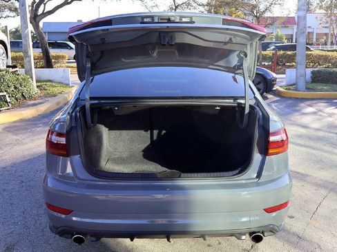 Used 2019 Volkswagen Jetta GLI FWD image 17