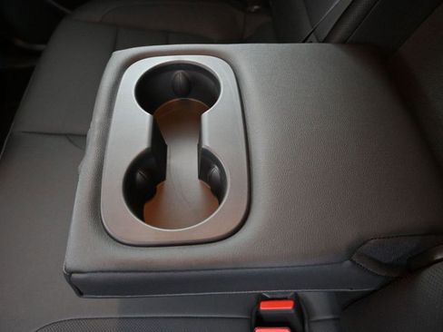 Used 2024 Chevrolet TrailBlazer RS w/ Driver Confidence Package FWD image 17