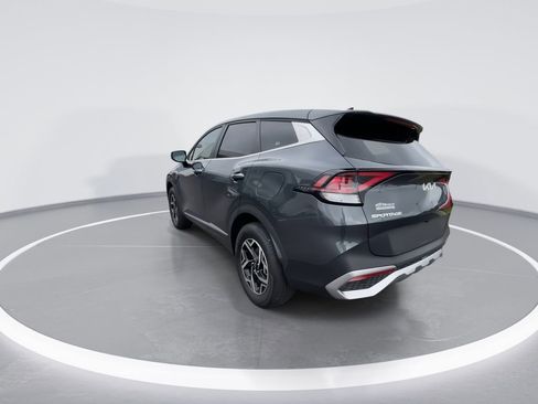 Used 2023 Kia Sportage LX AWD/4WD image 6