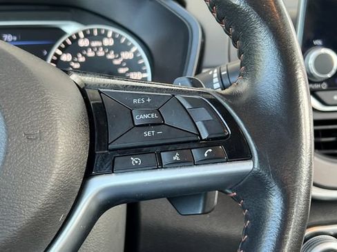 Used 2024 Nissan Altima 2.5 SR FWD image 26