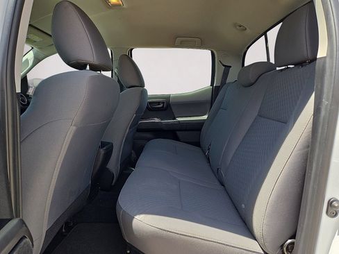Used 2021 Toyota Tacoma SR5 RWD image 14