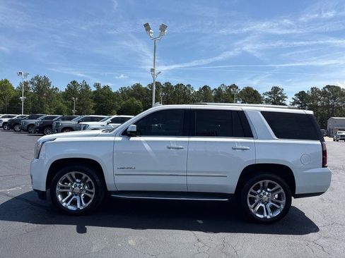 Used 2017 GMC Yukon Denali w/ Open Road Package RWD image 6