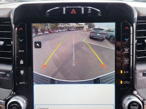 Used 2024 RAM 2500 Laramie image 17