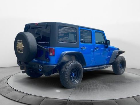 Used 2016 Jeep Wrangler Unlimited Sahara image 5