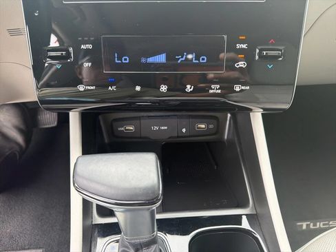 Used 2023 Hyundai Tucson SEL w/ Convenience Package FWD image 33
