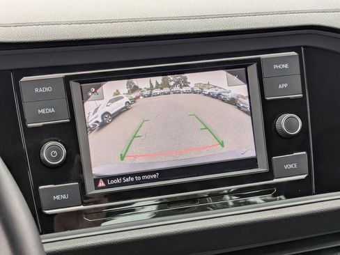 Used 2023 Volkswagen Jetta S FWD image 17