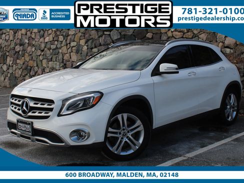 Used 2019 Mercedes-Benz GLA 250 4MATIC image 1
