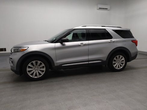 Used 2020 Ford Explorer Limited w/ Class III Trailer Tow Package image 2