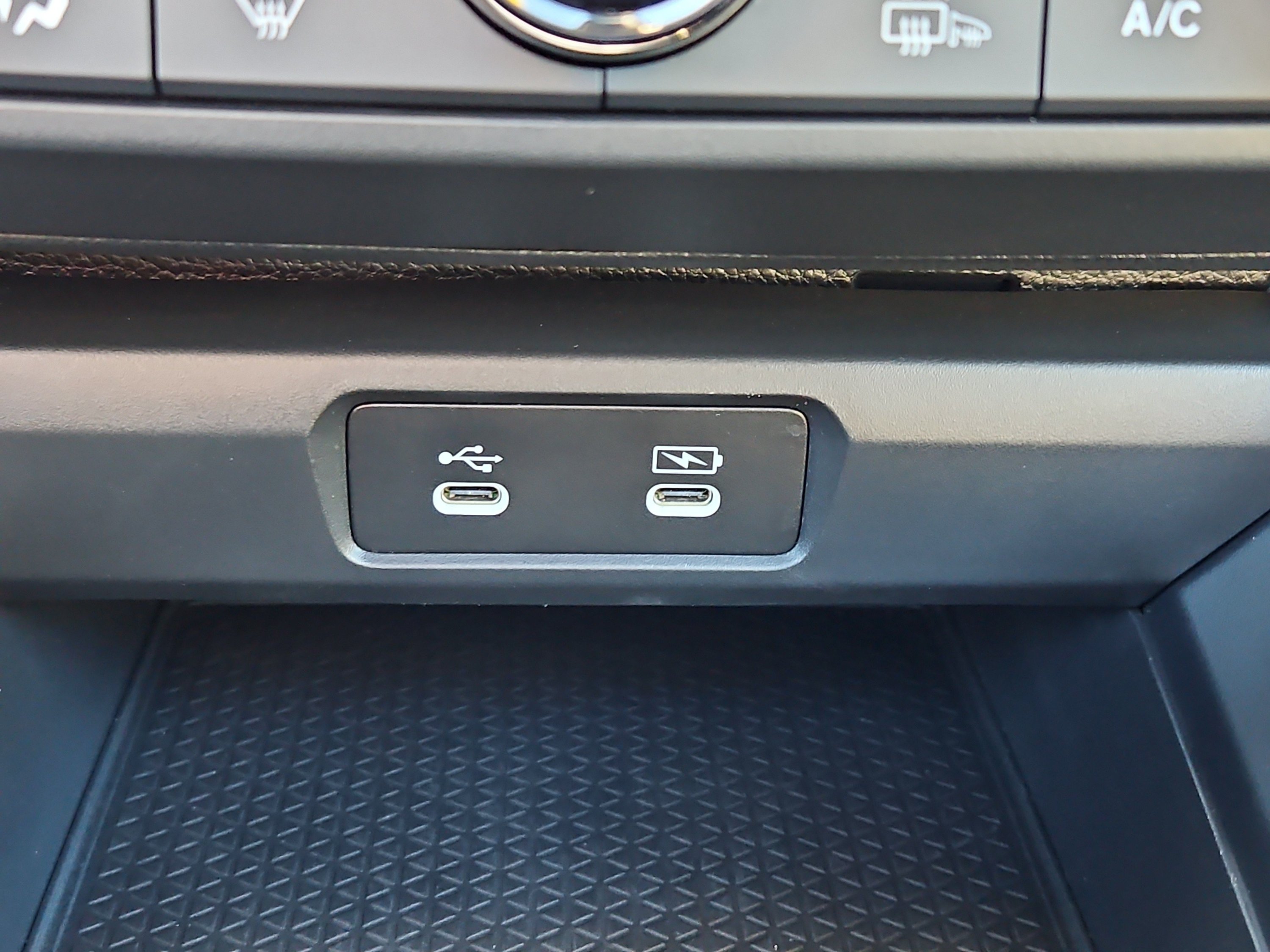 Certified 2025 Honda Accord SE image 11