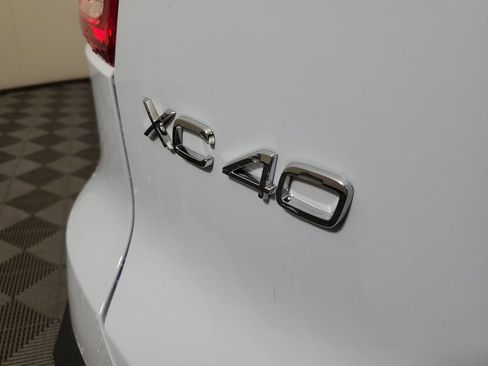 Certified 2026 Volvo XC40 B5 Plus w/ Protection Package Premier AWD/4WD image 10