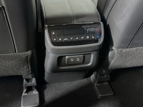 Certified 2026 INFINITI QX60 Luxe w/ Cargo Package image 32