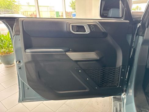 Used 2023 Ford Bronco Outer Banks AWD/4WD image 35