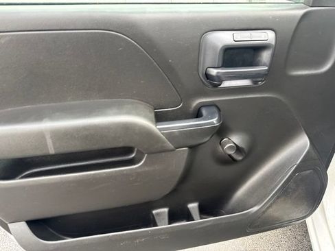 Used 2018 Chevrolet Silverado 1500 W/T RWD image 10