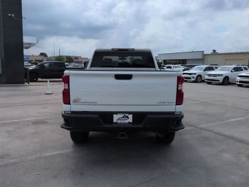 Used 2021 Chevrolet Silverado 2500 Custom w/ Custom Value Package AWD/4WD image 7
