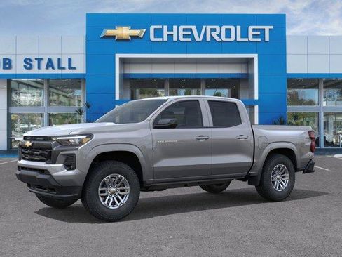 Used 2026 Chevrolet Colorado LT w/ LT Convenience Package AWD/4WD image 2